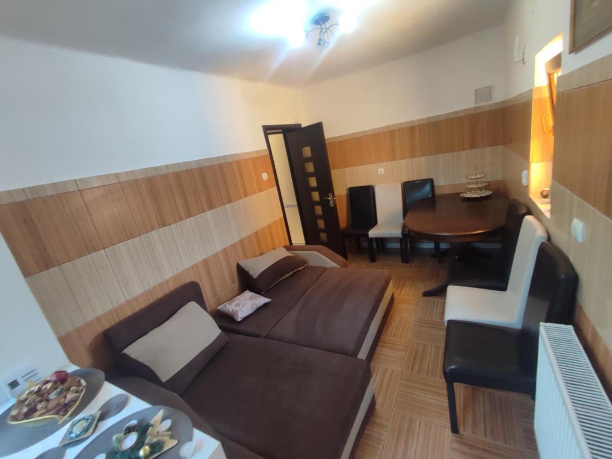 Curtea de Argeş Central House酒店 外观 照片